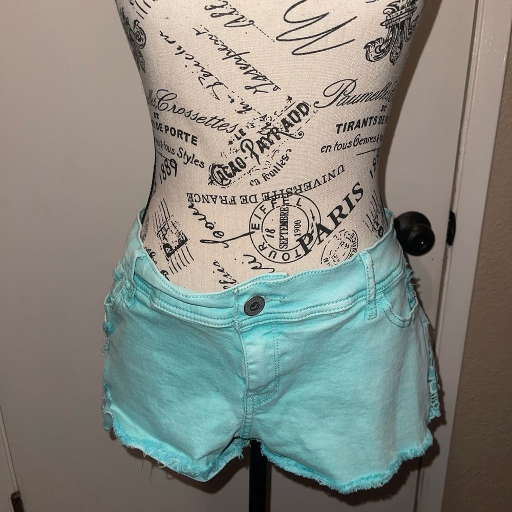 women’s shorts